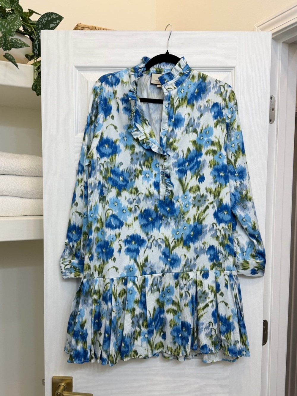 Tuckernuck Blue Floral Tate Ruffle Hem Long Sleeve Dress Size L - Picture 4 of 4